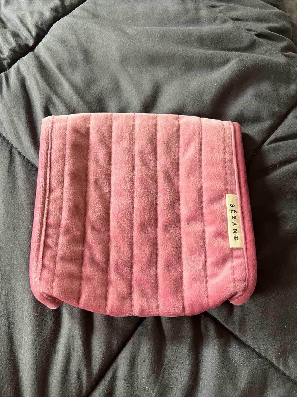 NWOT Sezane Pink Quilted Velvet Pouch 6.5 x 6.5 - Picture 2 of 6